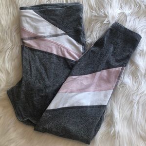 Gap workout leggings